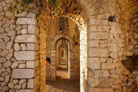 Luxury Suite - Teatro Romano - Duomo - Centro Storico Wi-Fi แตร์ราชินา ภายนอก รูปภาพ