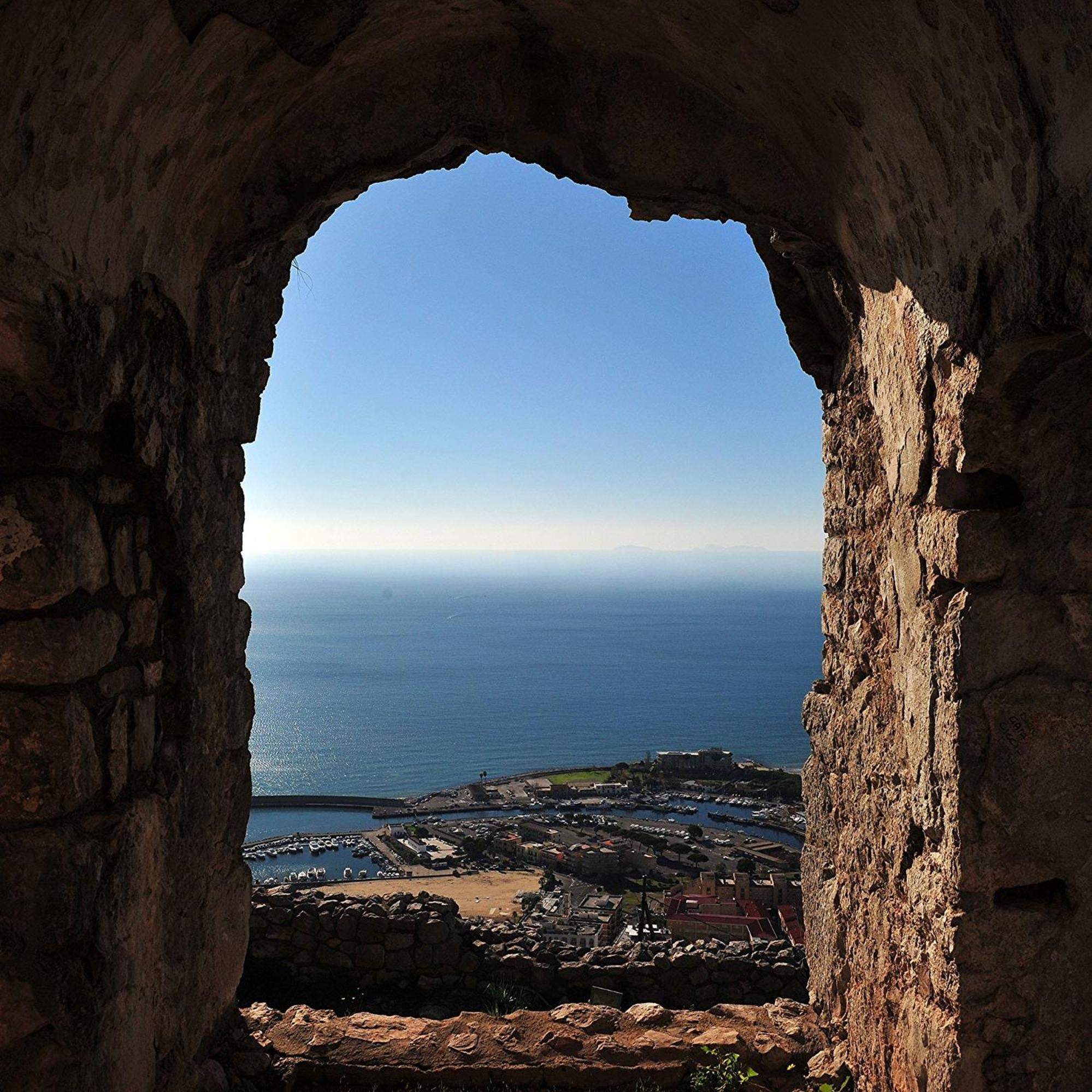 Luxury Suite - Teatro Romano - Duomo - Centro Storico Wi-Fi แตร์ราชินา ภายนอก รูปภาพ